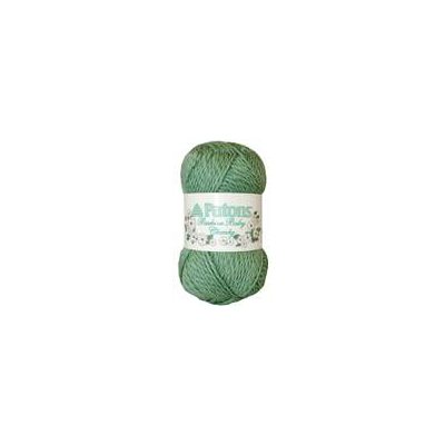 PATONS Beehive Baby Chunky Yarn "Wider White" #76005 (241076)